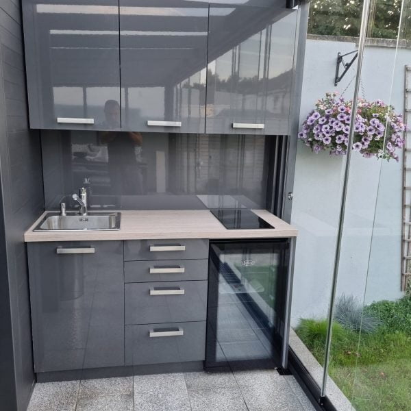 Kitchen & Terrace #16